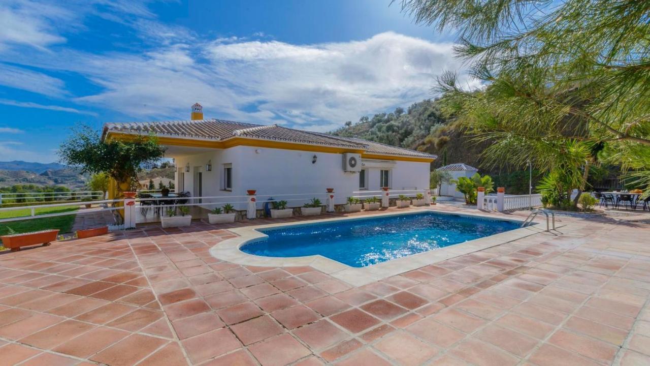Casa Rocio Y Paloma Vinuela By Ruralidays Villa Exterior photo